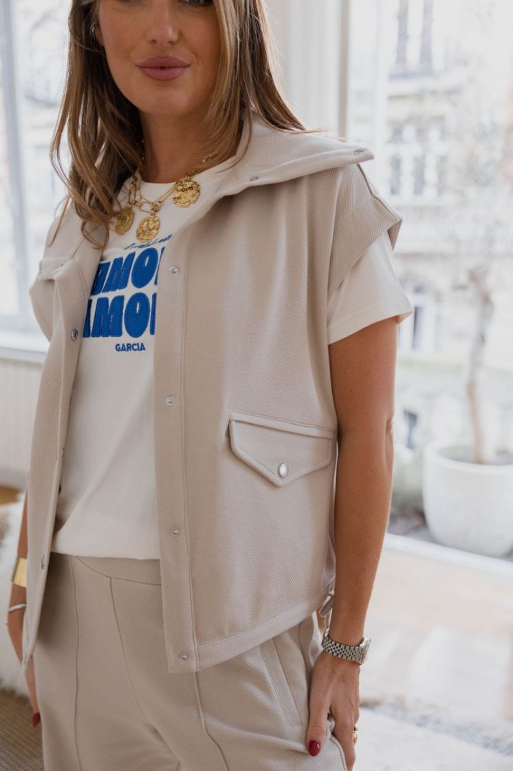  135-rock beige