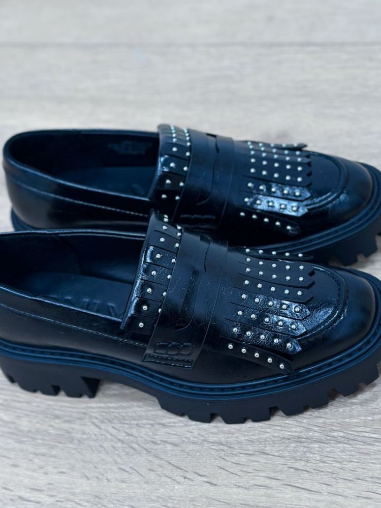 ONLBETTY-12 TASSELS STUDS LOAF 177911 Black