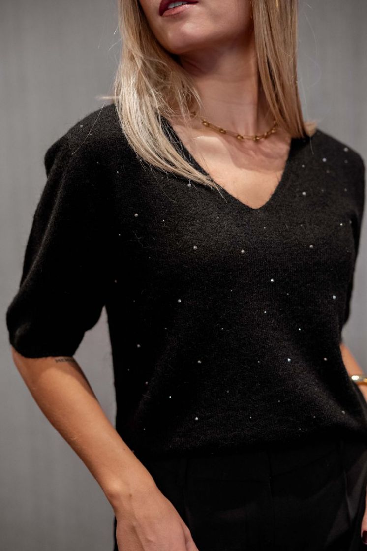  00001 BLACK
