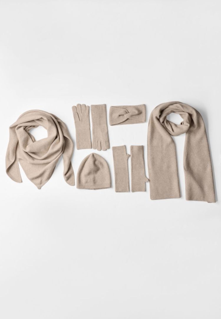  16630 Soft Sand