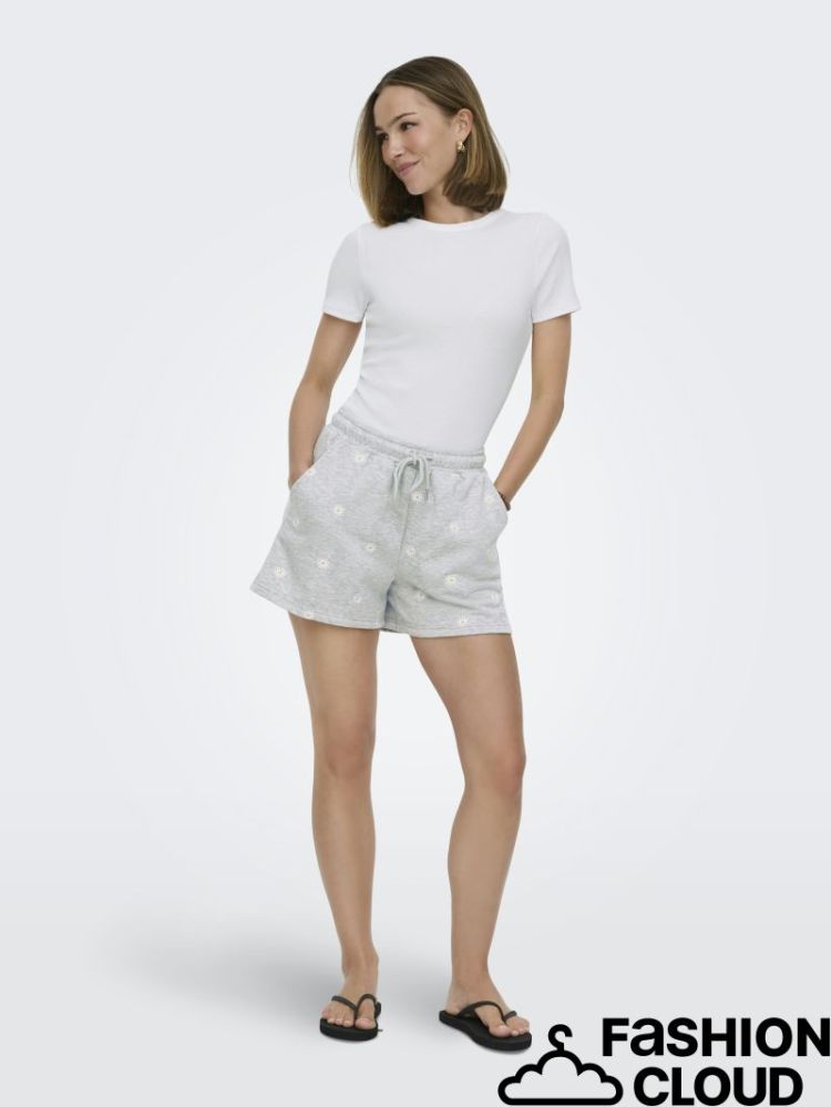 ONLLUNA BERMUDA SHORTS UB SWT 179073001 Light