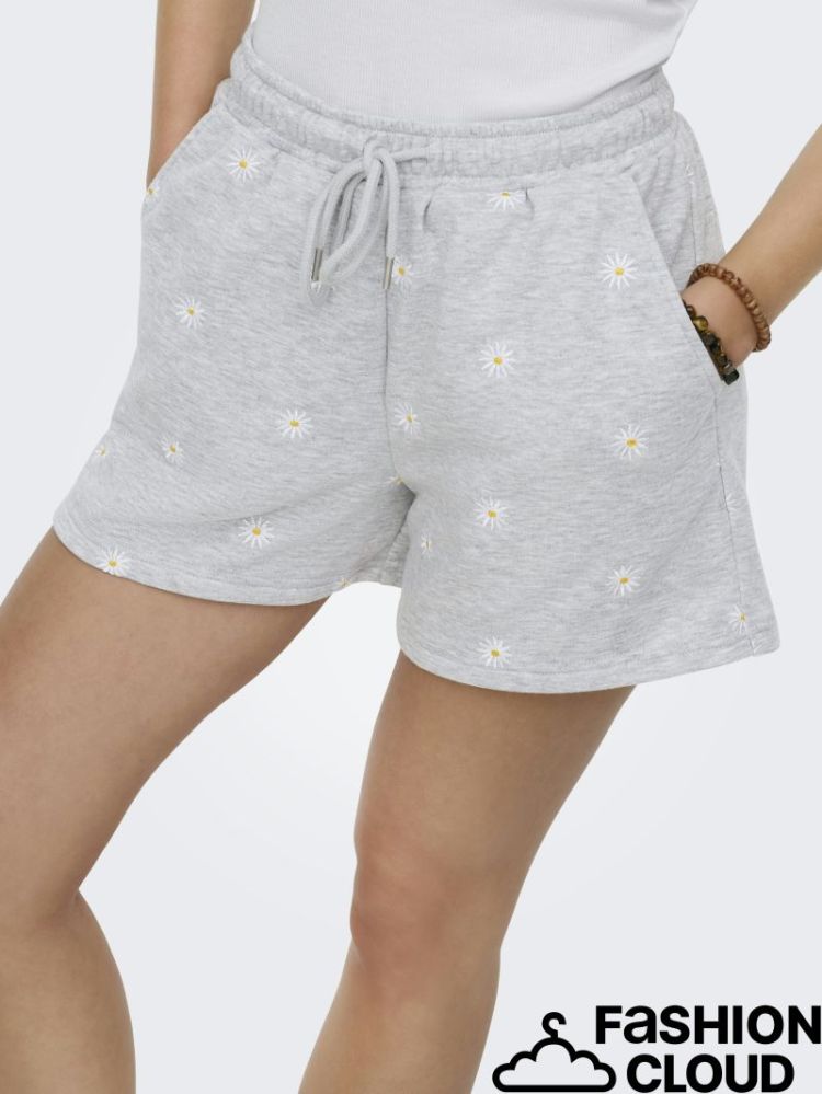 ONLLUNA BERMUDA SHORTS UB SWT 179073001 Light