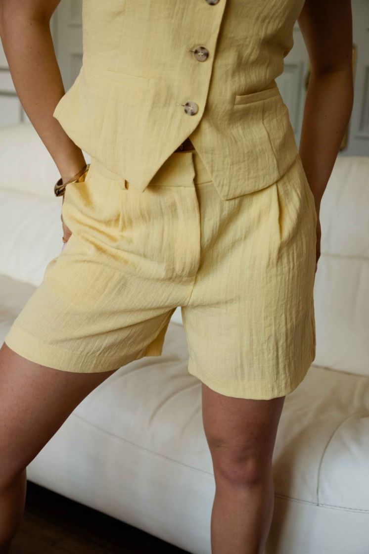 ONLITA HW LINEN LOOK SHORTS TL 290575 Sunlight