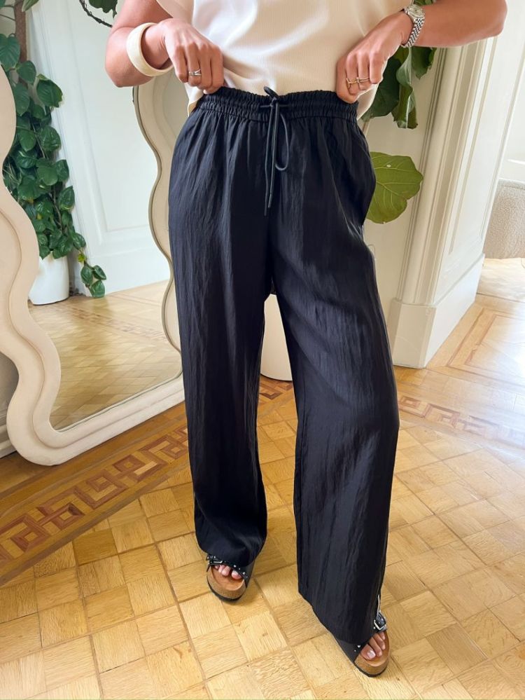  00001 BLACK