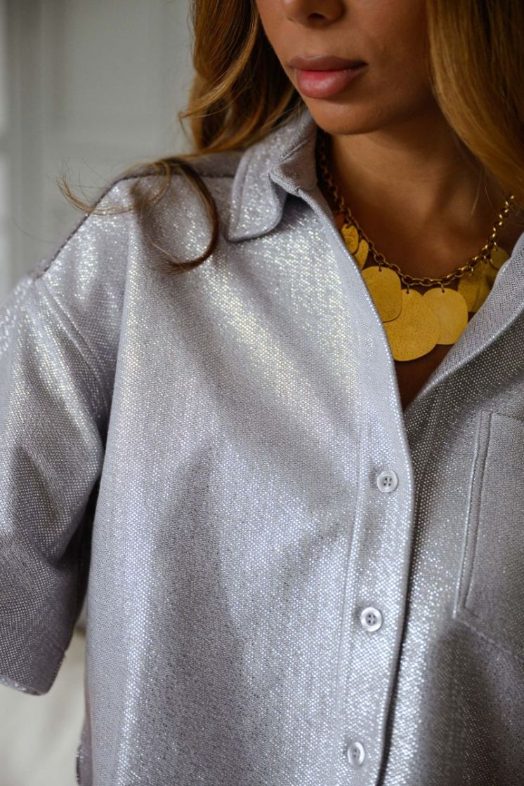 LIGHT GREY