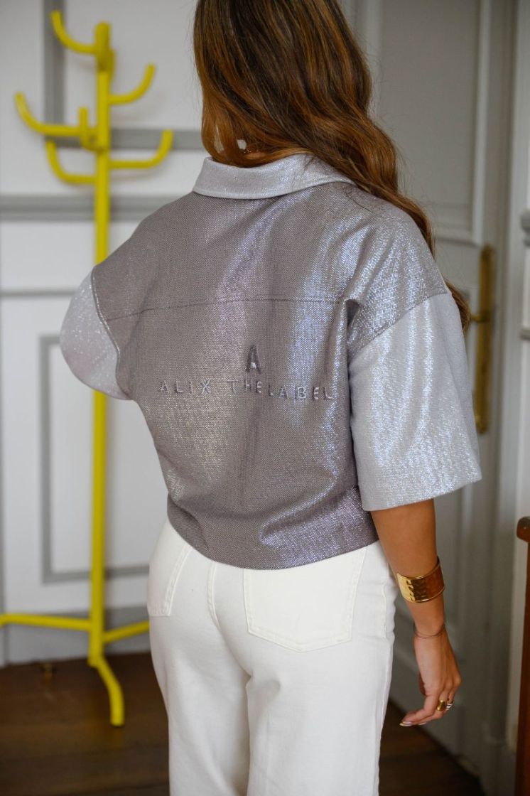  LIGHT GREY