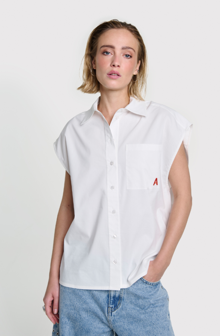  SOFT WHITE