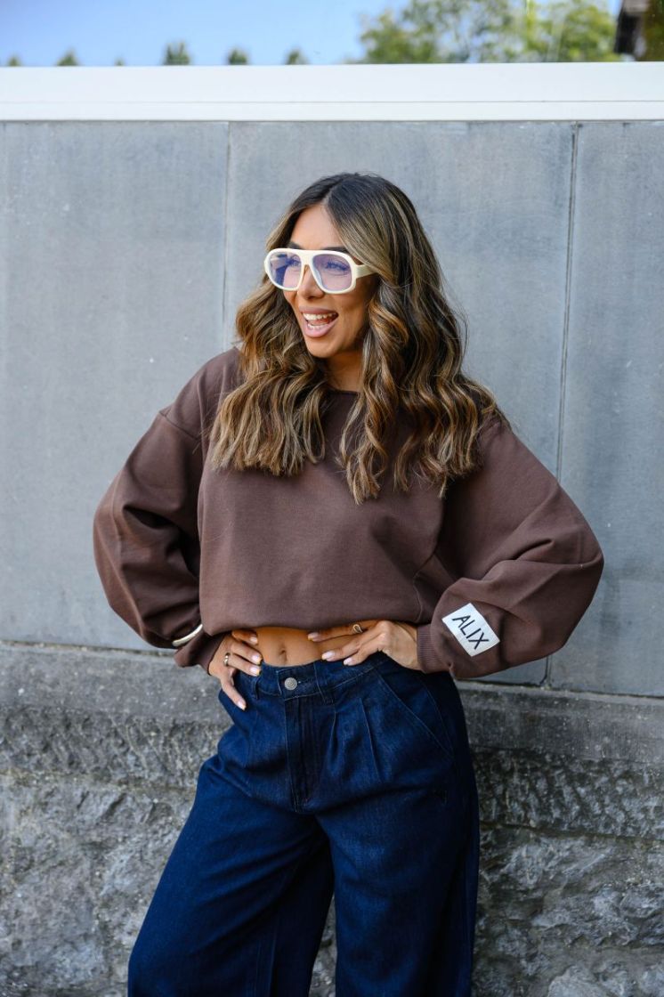 WARM BROWN