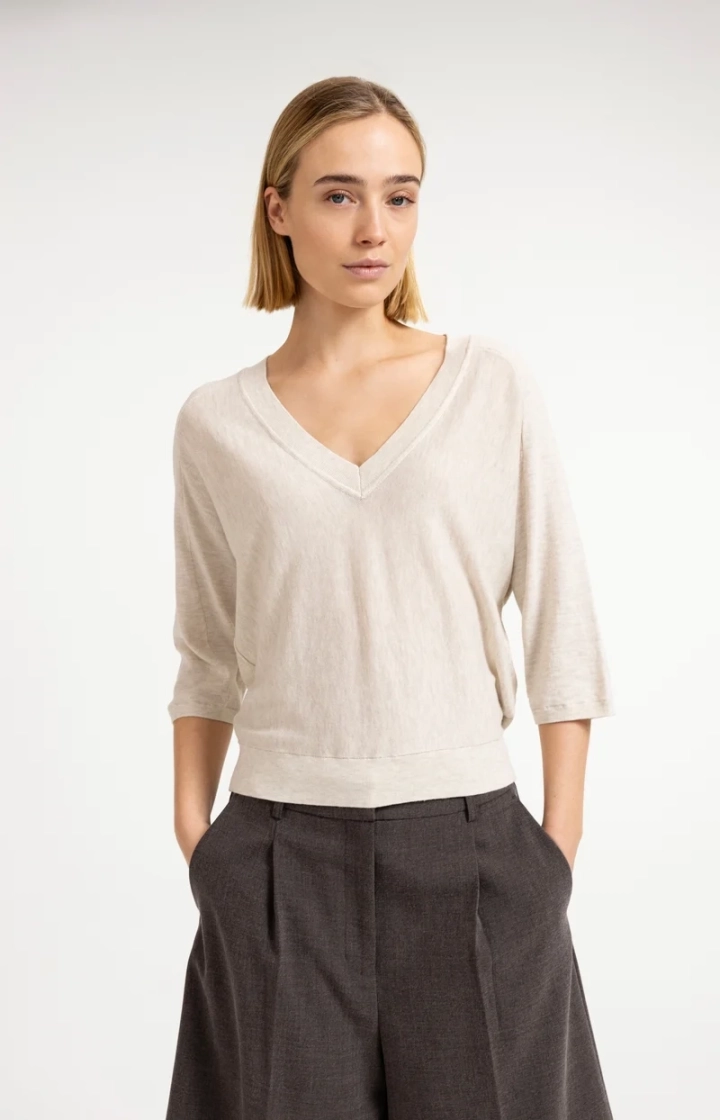  990792 BEIGE ME