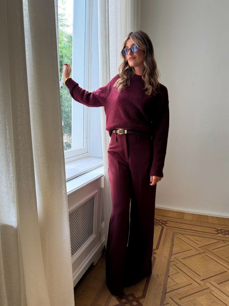  BURGUNDY